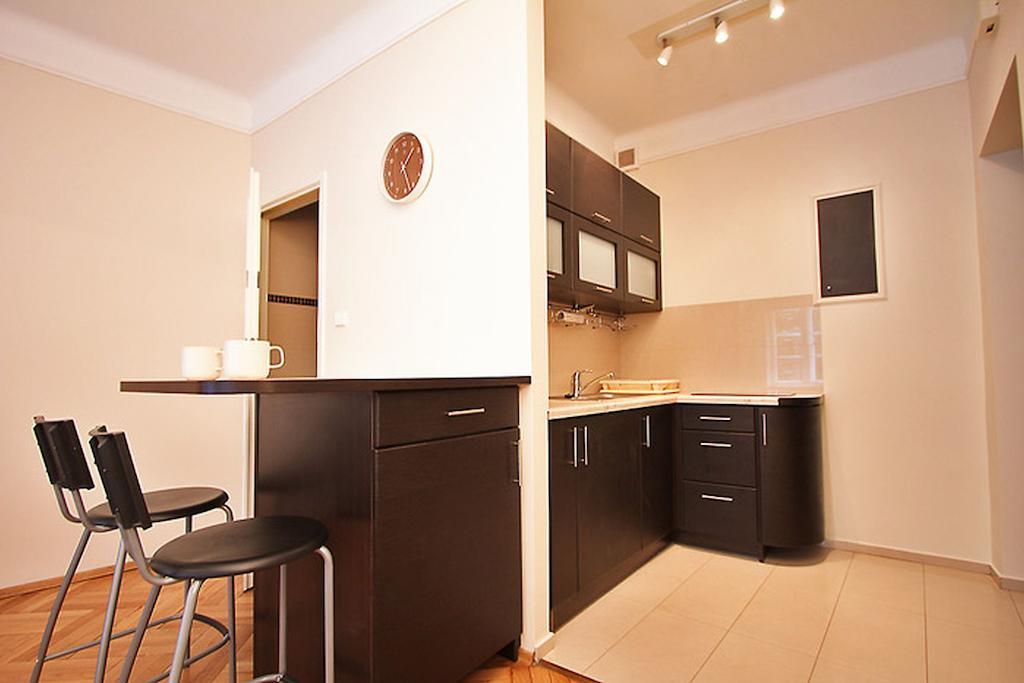 Capital Apartments - Centrum - Pokorna 바르샤바 객실 사진